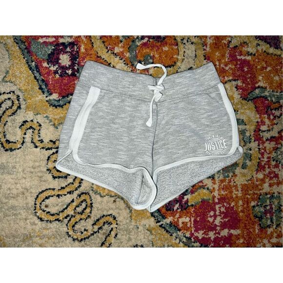 Girls’ Mixed Size Shorts Bundle - Picture 3 of 3